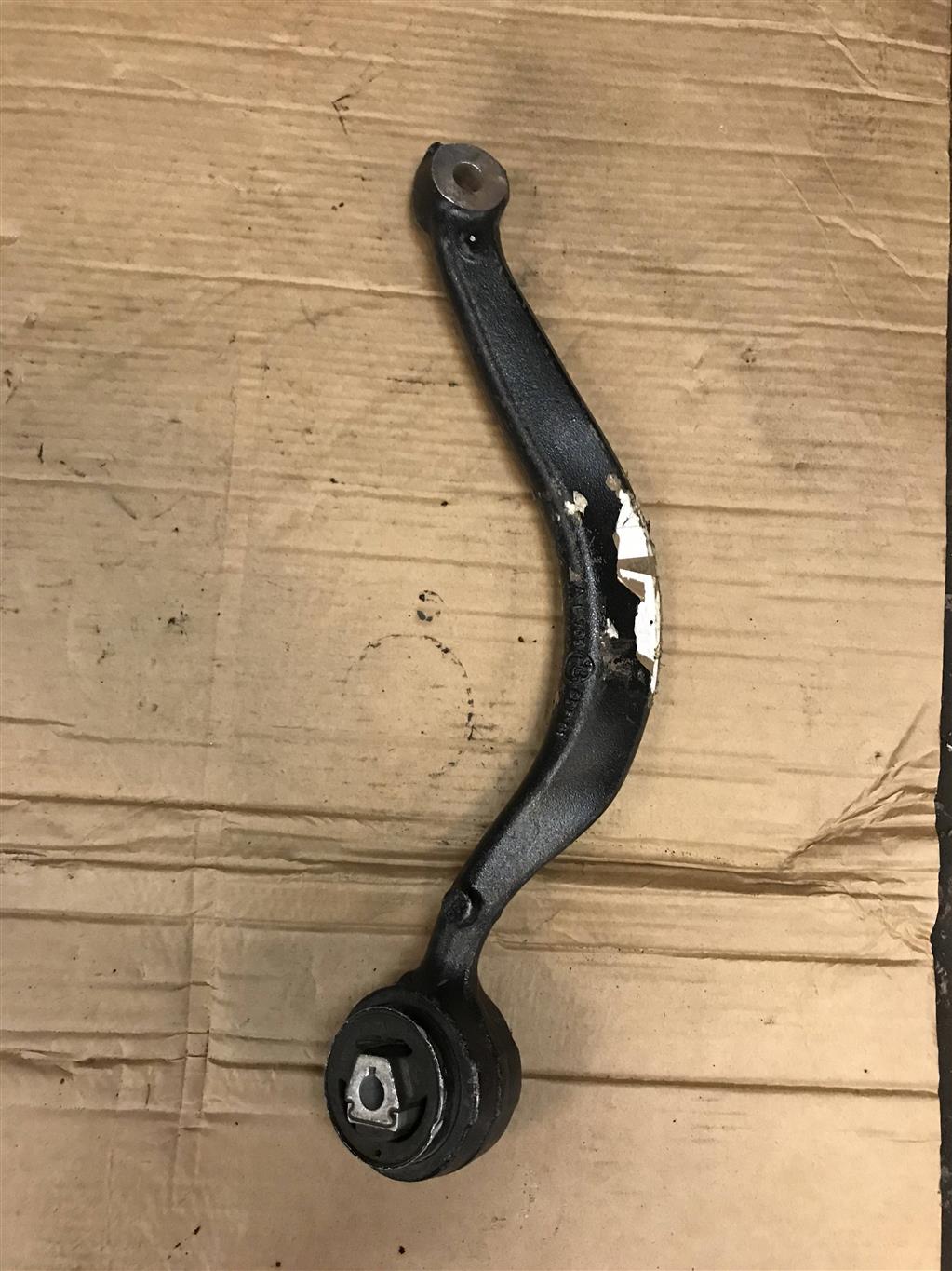 BMW X5 E53 2000-2007 для Рычаг передний верхний левый