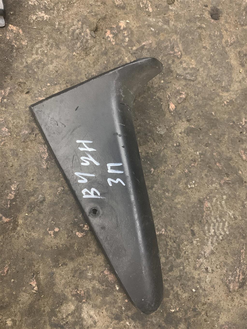 Volkswagen Passat (B4) 1994-1996 для Накладка двери задней правой