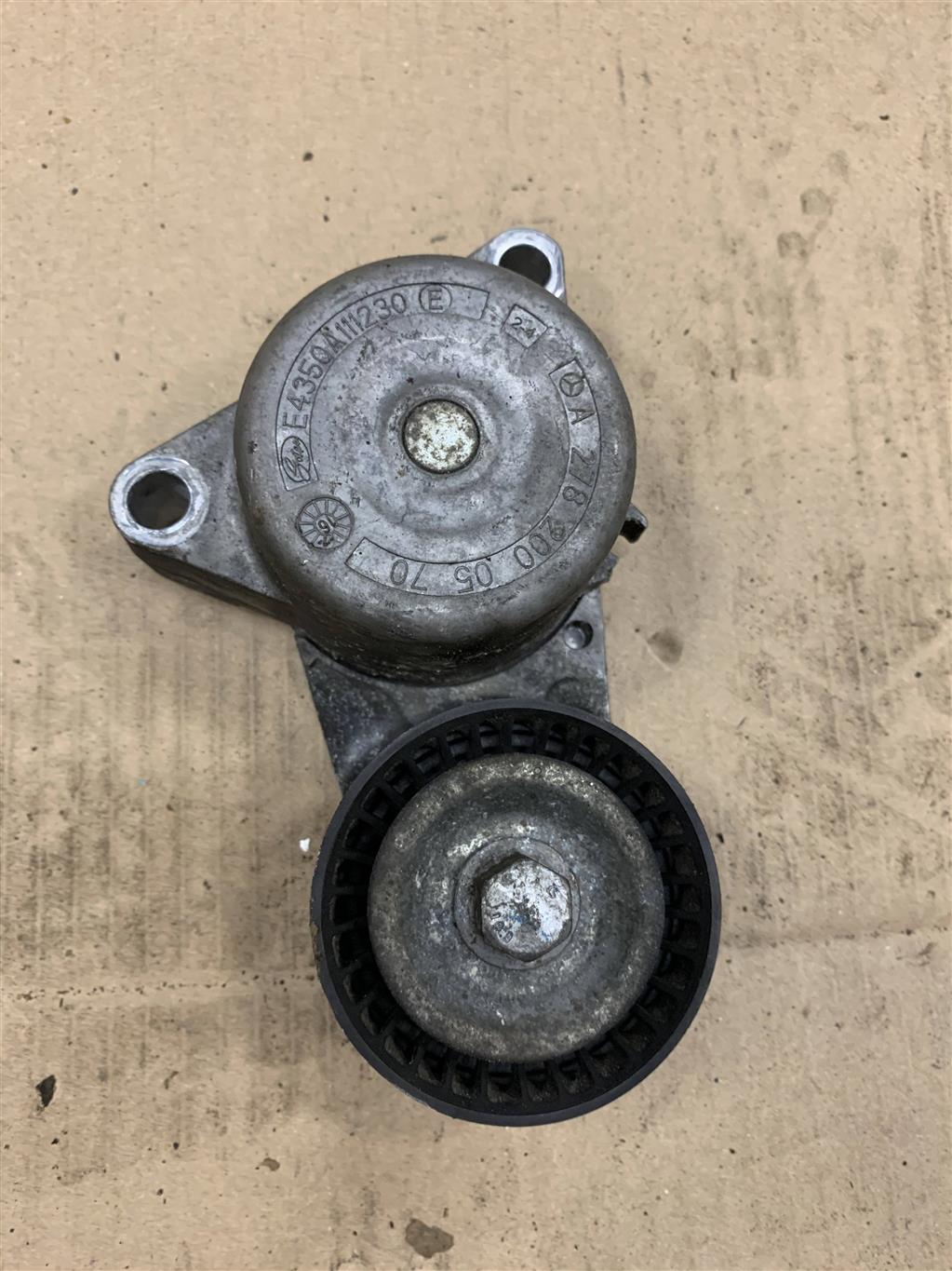 Mercedes-Benz W221 S-Klasse S221 2009-2013 рестайлинг для Ролик-натяжитель ремня ГРМ