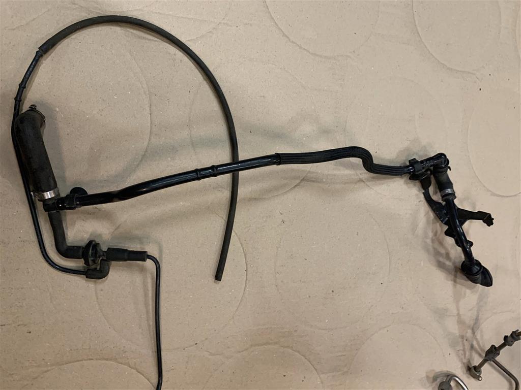 Audi A6 (C6 4F) Allroad quattro 2005-2012 для Трубка