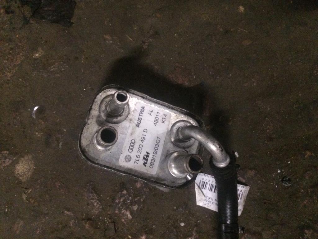 Audi Q7 (4L)  2005 - 2009 для Радиатор топливный