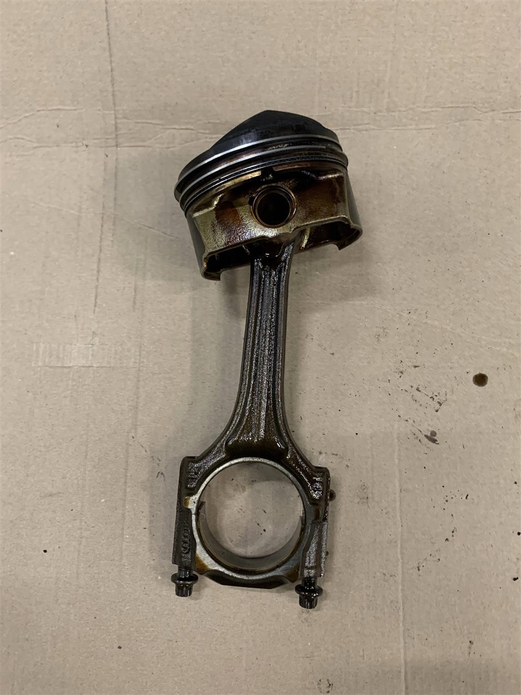 Skoda Octavia (A5 1Z-) 2004-2009 для Поршень с шатуном