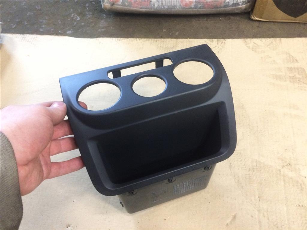 Volkswagen Golf V Plus 2005-2014 для Накладка передней панели