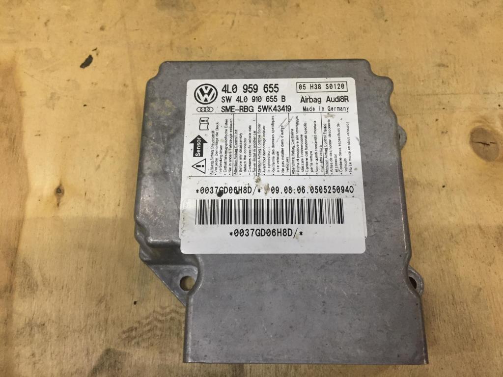 Audi Q7 (4L)  2005 - 2009 для Блок управления AIR BAG