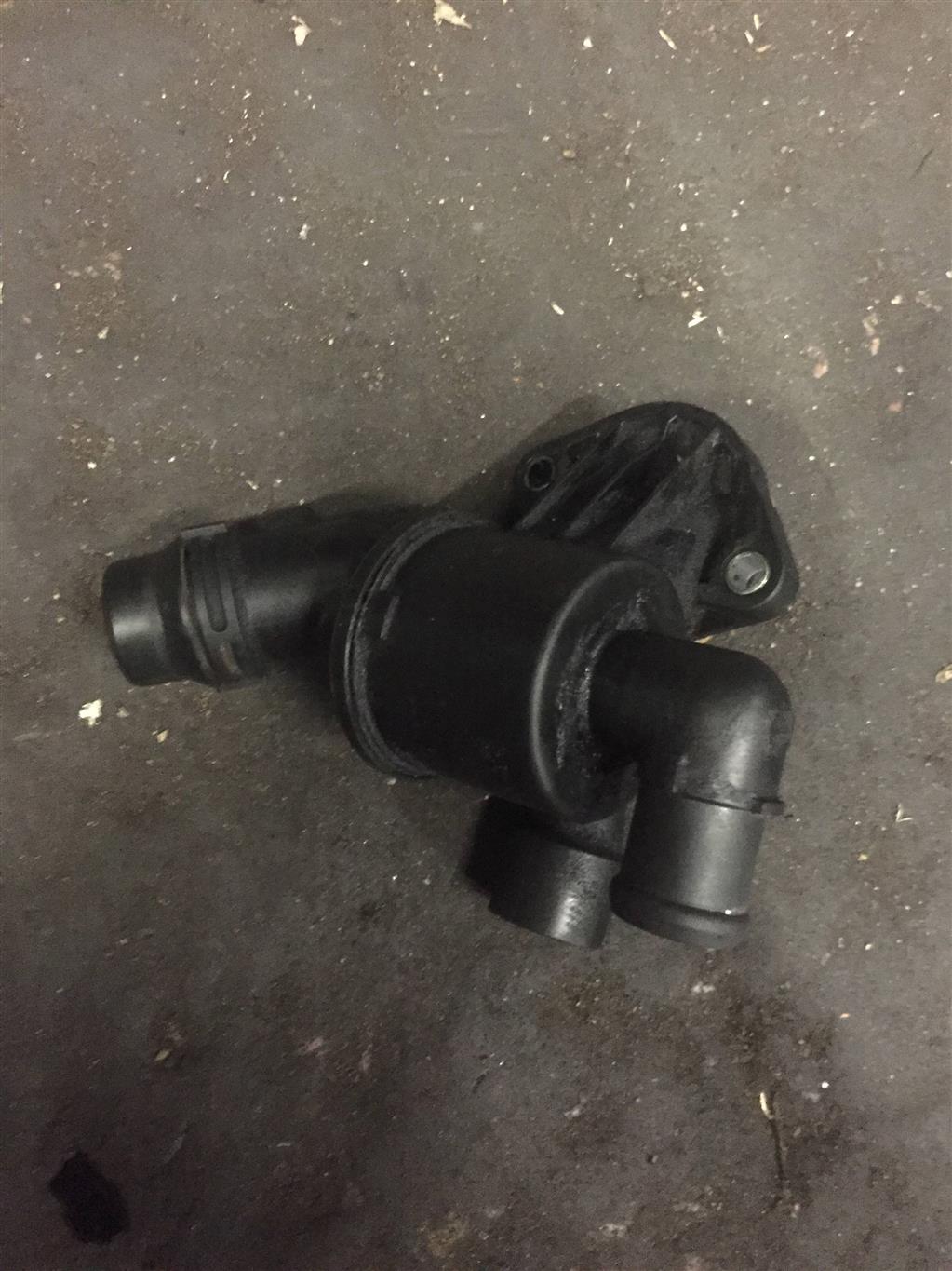 Audi A5/S5 Sportback (8T) 2007-2011 для Корпус термостата