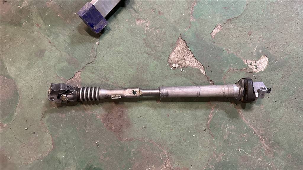 BMW 5-серия F10/F11 2009> для Рулевой кардан