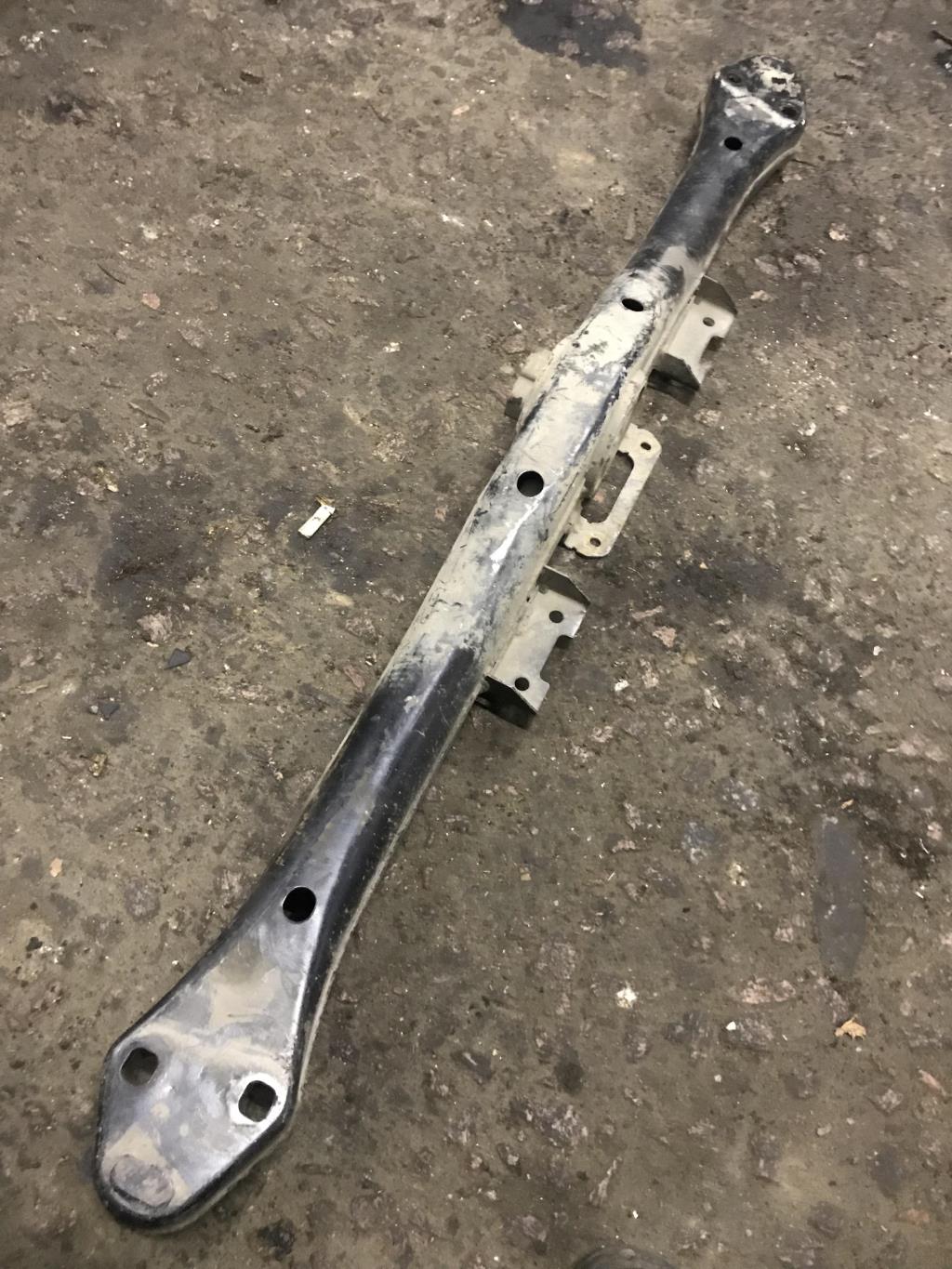 Audi Q7 (4L)  2005 - 2009 для Опора раздаточной коробки