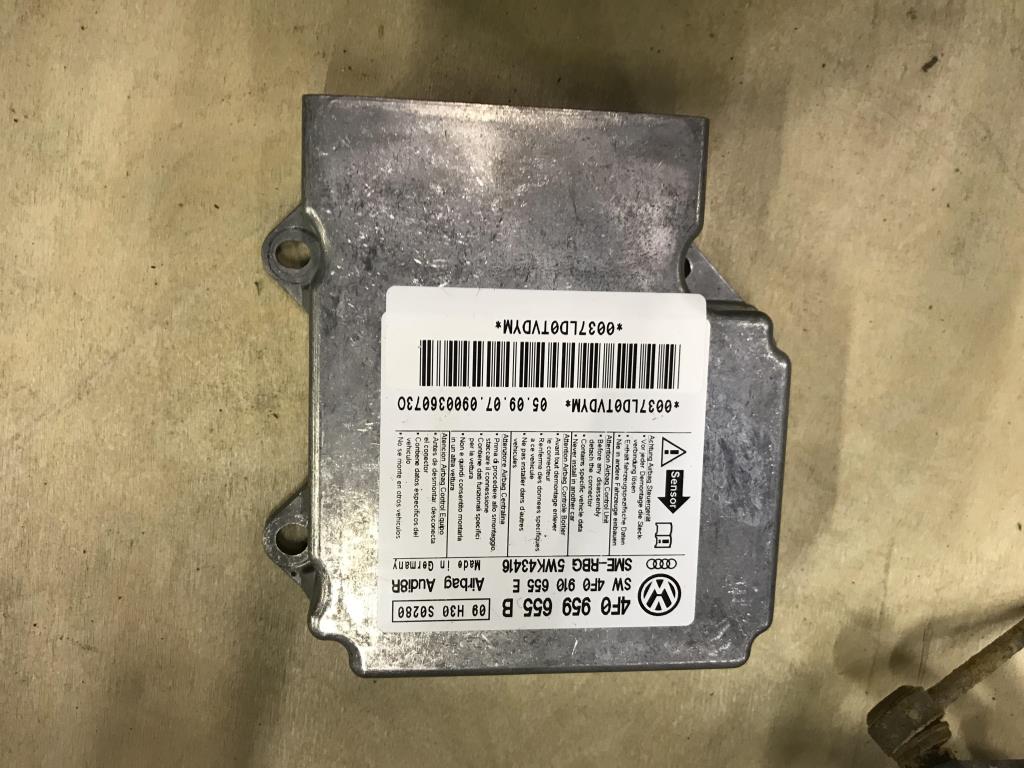 Audi A6 (C6 4F) 2005-2008 для Блок управления AIR BAG