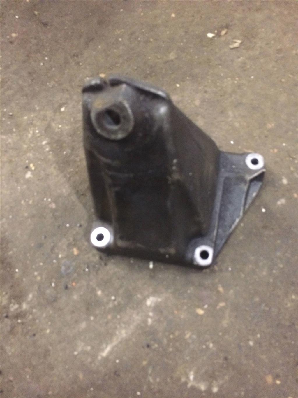 Mercedes-Benz W221 S-Klasse S221 2005-2009 для Кронштейн двигателя правый