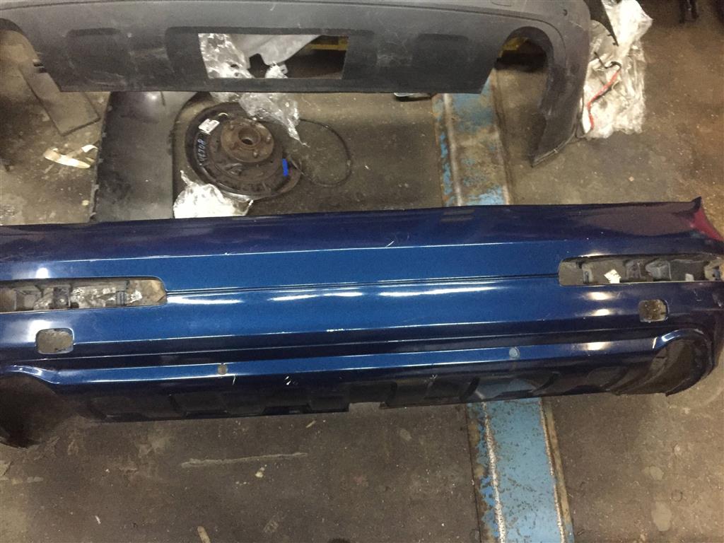 Audi Q7 (4L)  2005 - 2009 для Бампер задний