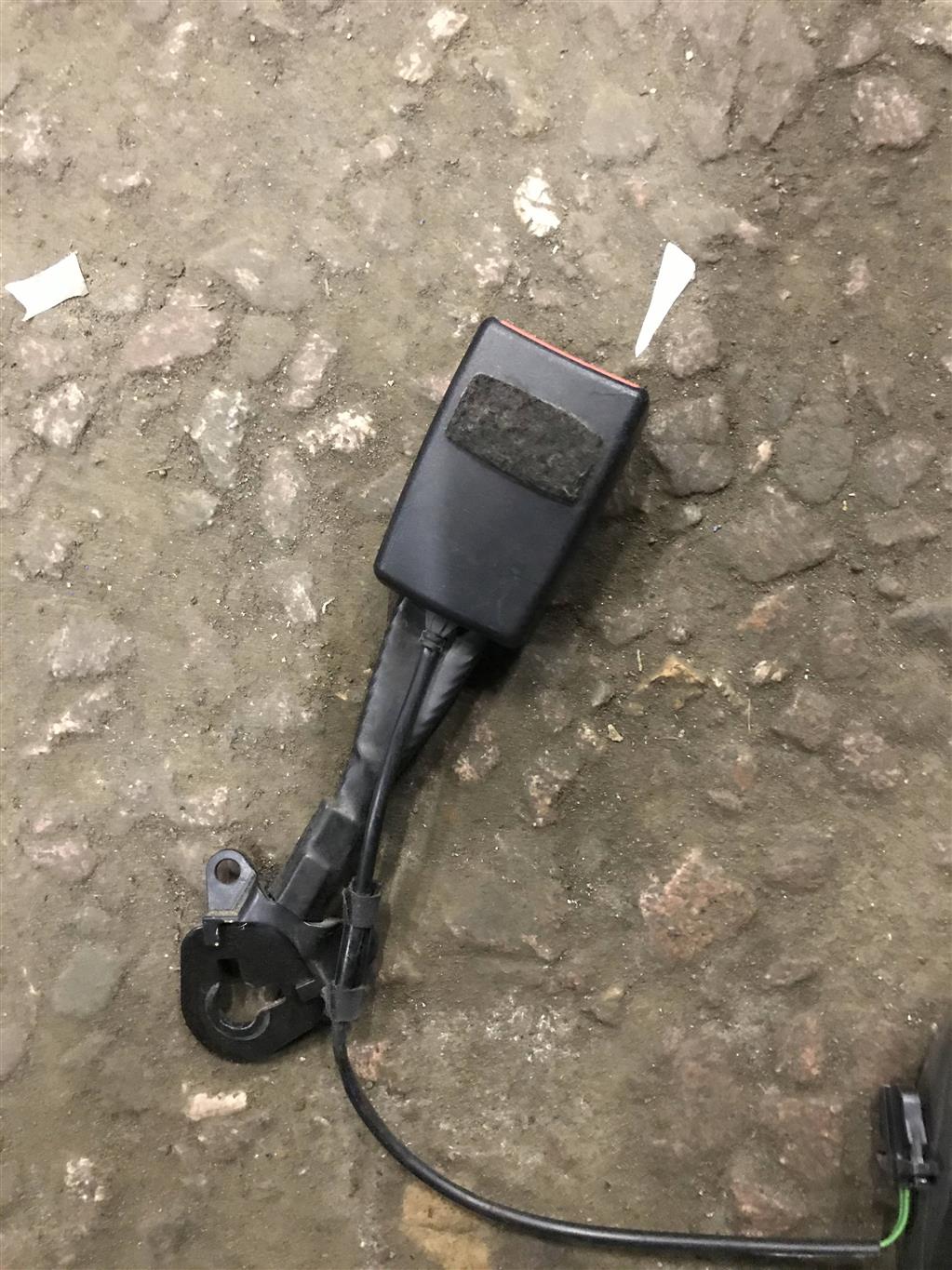 Audi Q7 (4L)  2005 - 2009 для Замок ремня безопасности