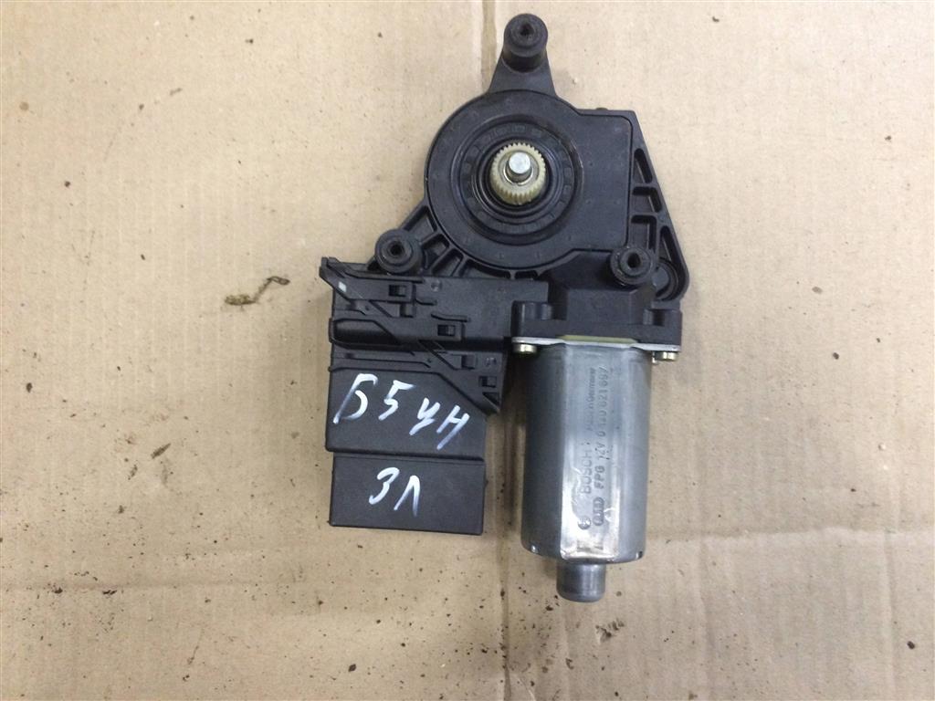 Volkswagen Passat (B5) 1996-2000 для Мотор стеклоподъемника