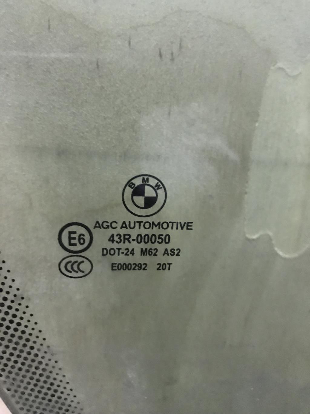 BMW GT (F07) для Стекло двери передней правой