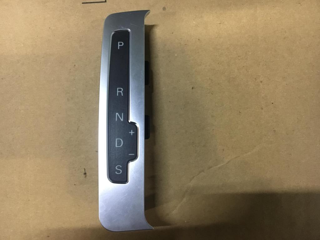 Audi A6 (C6 4F) 2005-2008 для Блок положения кулисы КПП