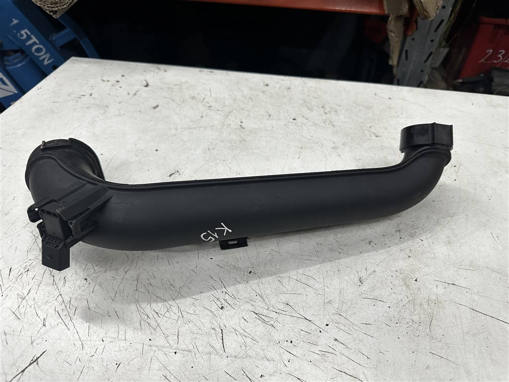 Skoda Octavia A7 для Патрубок интеркулера