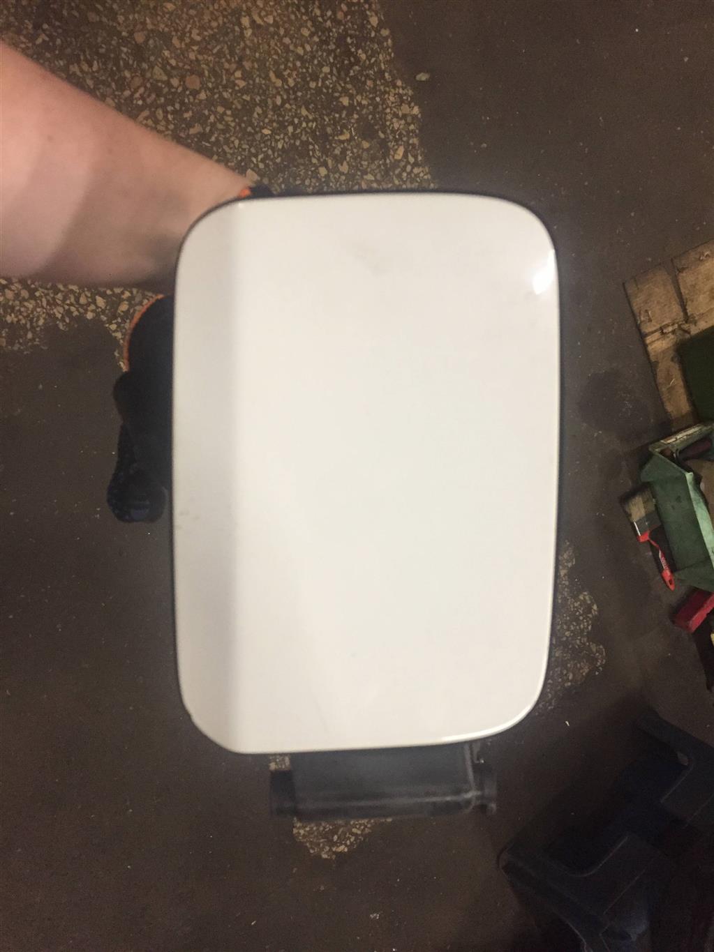 BMW 3 E90 для Лючок бензобака