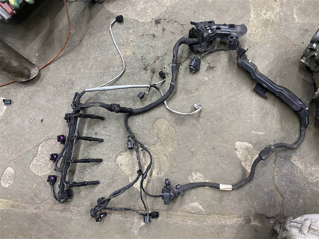 Volkswagen Passat (B7) 2011-2015 для Жгут проводов двигателя