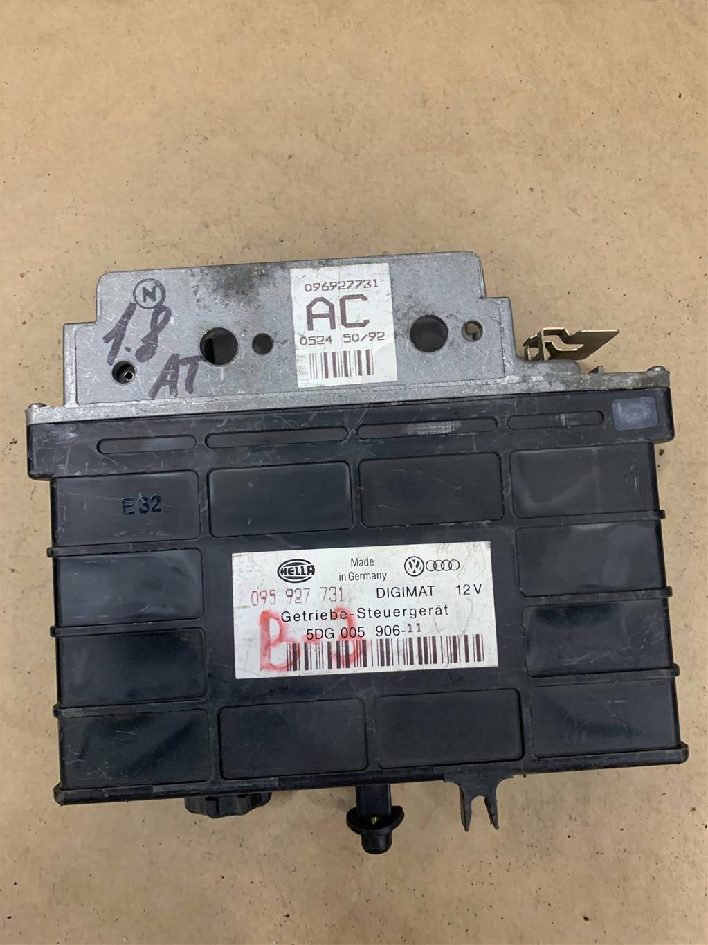 Volkswagen Passat (B3) 1988-1993 для Блок управления АКПП