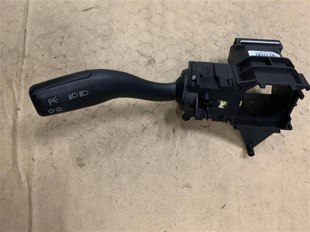 Audi A8 [D3,4E] 2004-2010 для Подрулевой переключатель