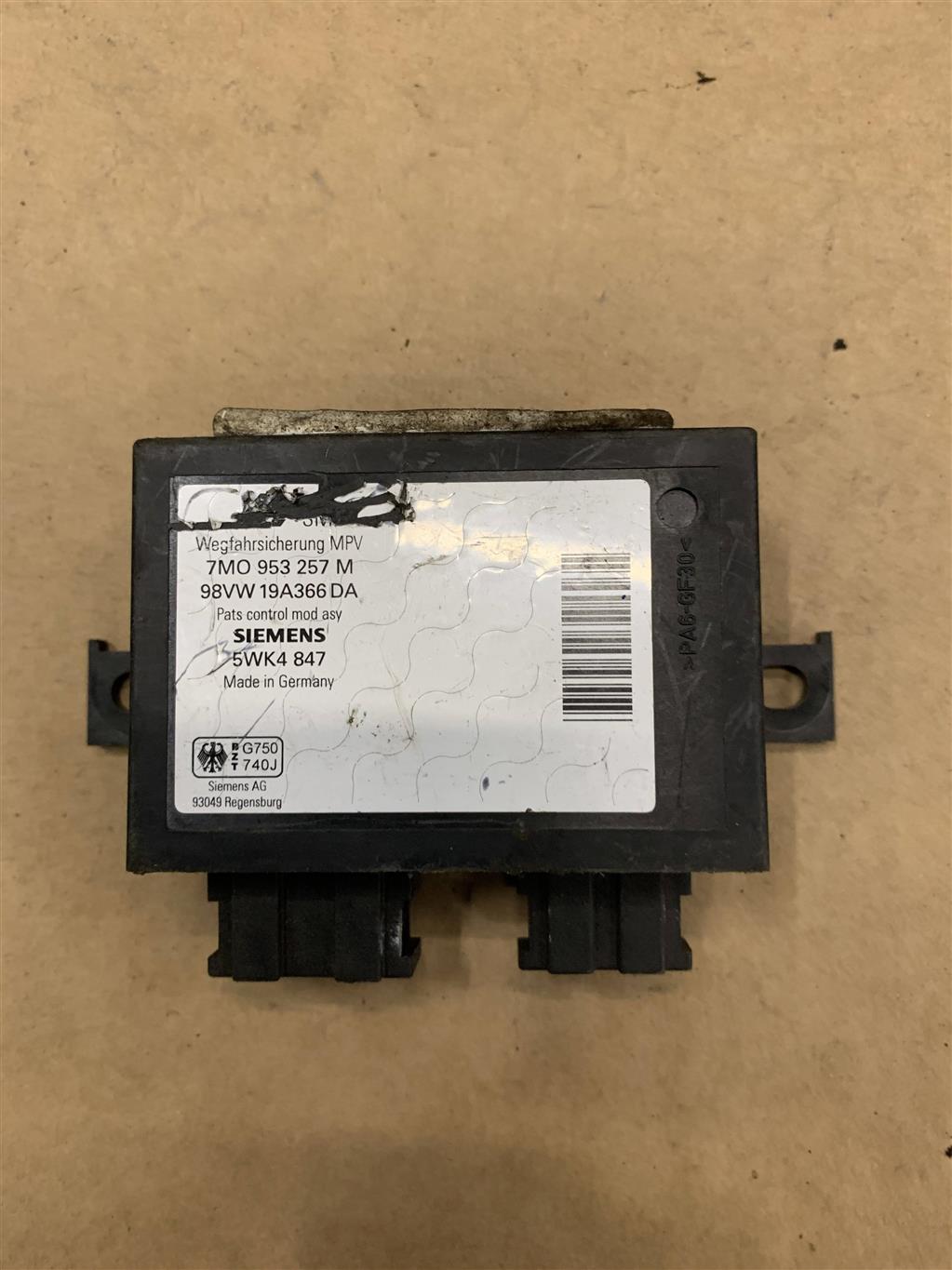 Volkswagen Sharan 1995-1999 для Блок иммобилайзера