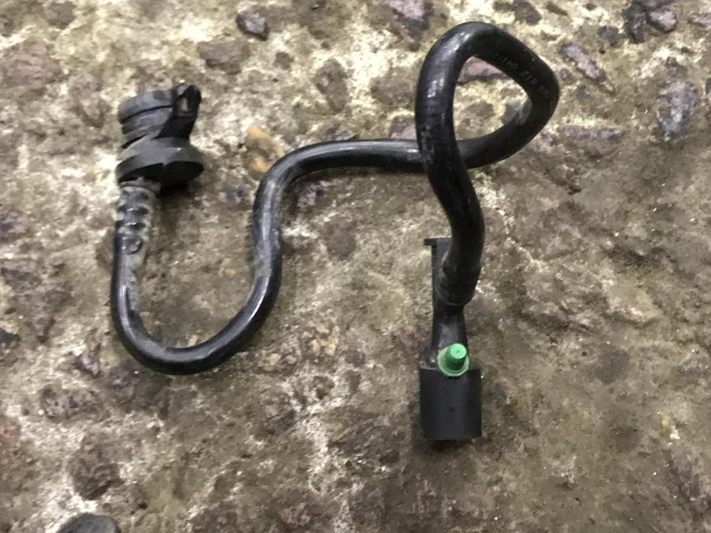 Volkswagen Caddy III 2004-2010 для Вакуумные шланги