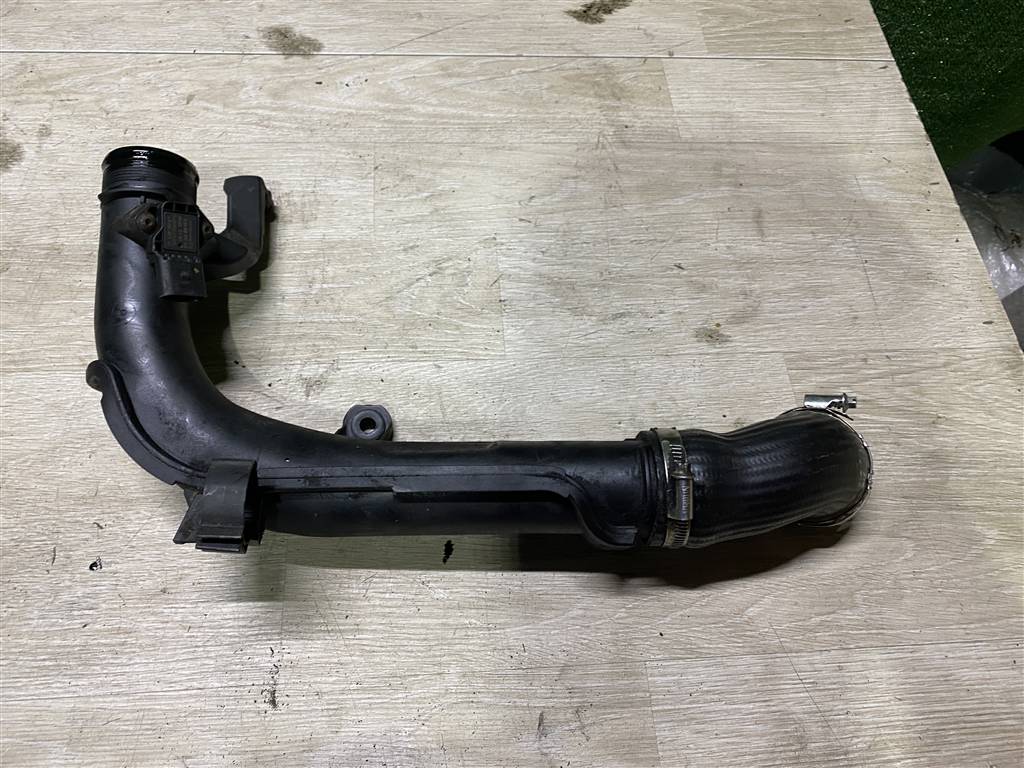 Volkswagen Passat CC 2012-2017 рестайлинг для Патрубок интеркулера