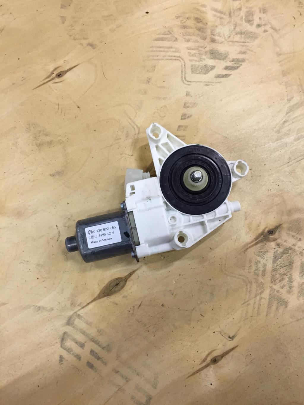 Mercedes-Benz W166 ML 2011-2015 для Мотор стеклоподъемника