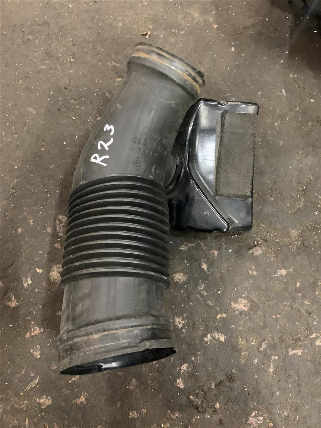 Audi A6 (C6 4F) Allroad quattro 2005-2012 для Гофра воздуховода