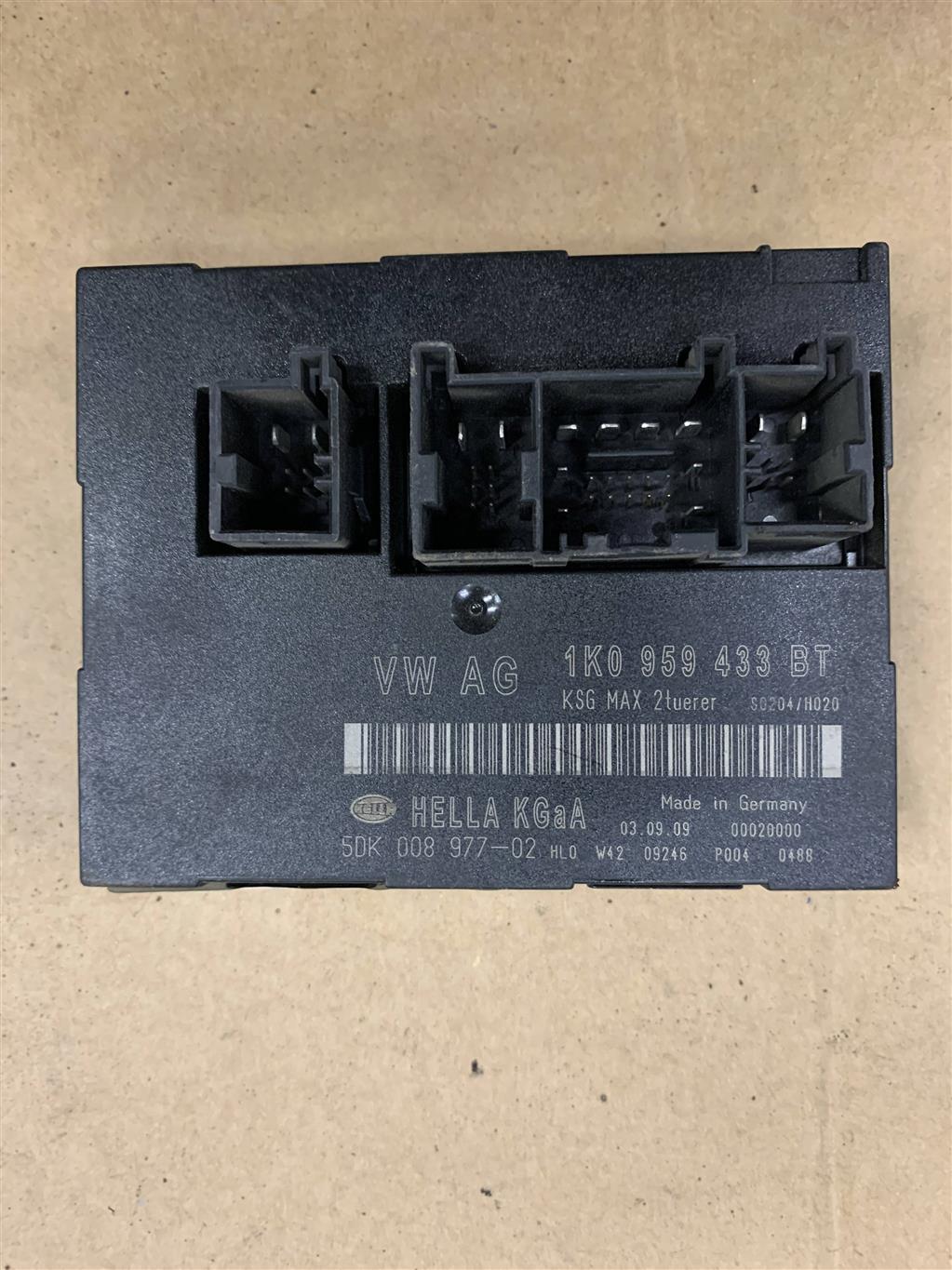 Volkswagen Golf V 2003-2009 для Блок комфорта