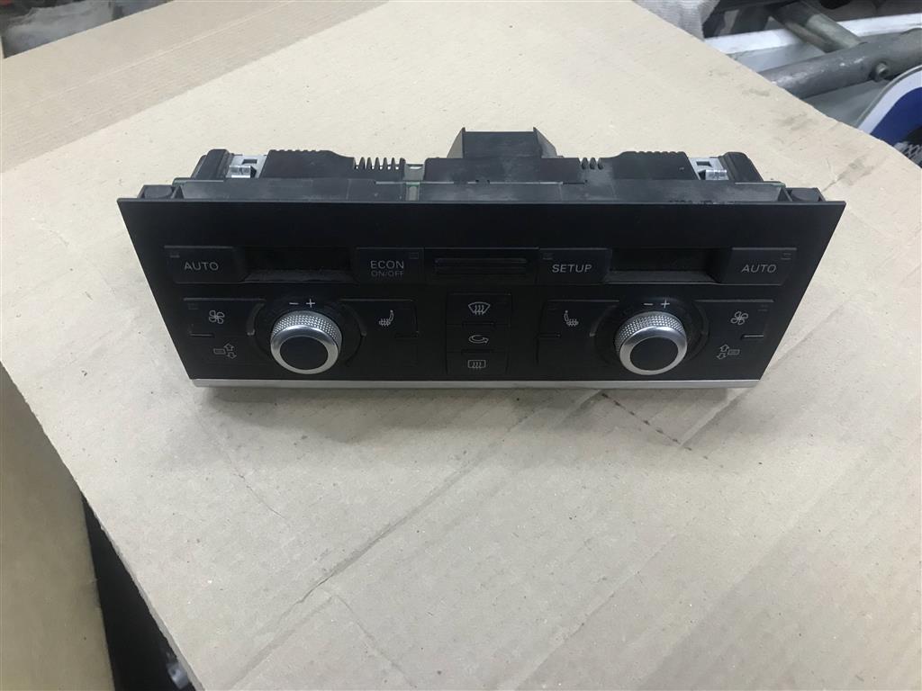 Audi Q7 (4L)  2005 - 2009 для Блок управления климат контролем