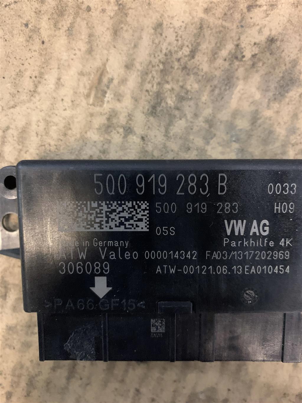 Audi A3 (8V) 2012-2016 для Блок управления парктроников