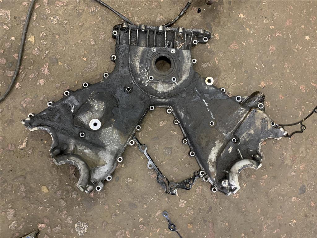 Porsche  Cayenne 955 2002-2007 для Крышка двигателя задняя