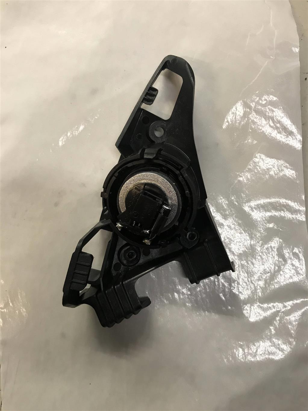 Mercedes-Benz W213 E-classe для Динамик