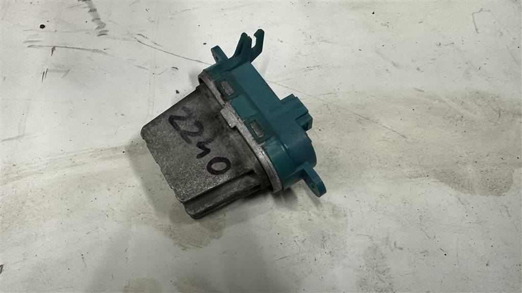 Volkswagen Touareg 7L 2002-2006 для Резистор отопителя