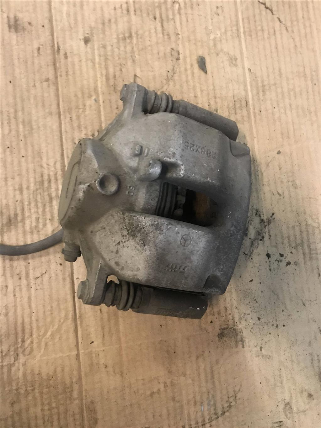 Mercedes-Benz W204 C-classe 2011-2015 рестайлинг для Суппорт передний левый