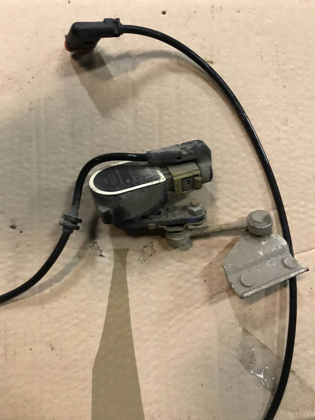 Mercedes-Benz W204 C-classe 2011-2015 рестайлинг для Датчик дорожного просвета