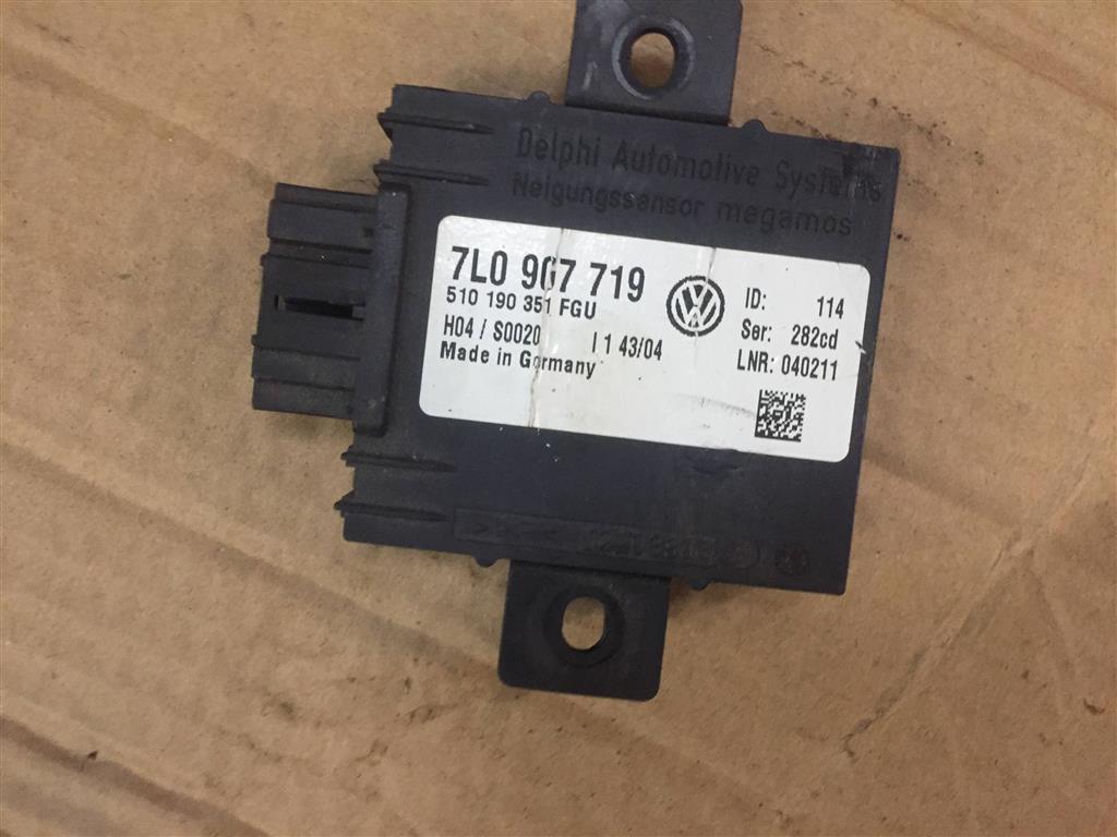 Volkswagen Touareg 7L 2002-2006 для Блок управления противоугонной системой