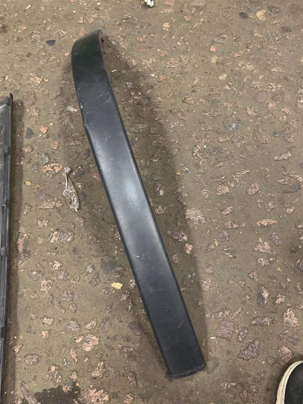 Volkswagen Sharan 2000-2006 для Молдинг бампера передний правый