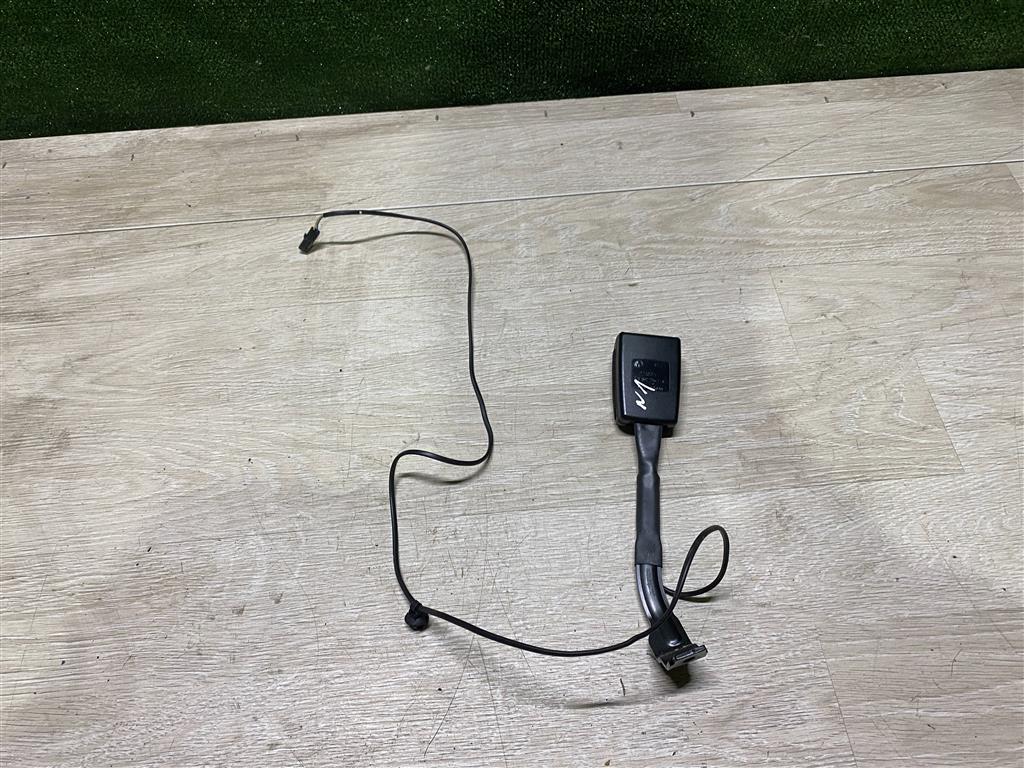 Volkswagen Passat CC 2008-2012 для Замок ремня безопасности