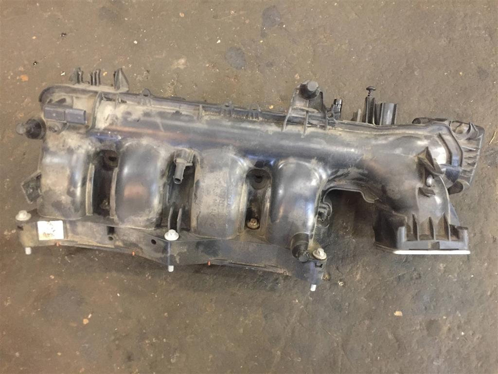 Mercedes-Benz W204 C-classe 2011-2015 рестайлинг для Коллектор впускной