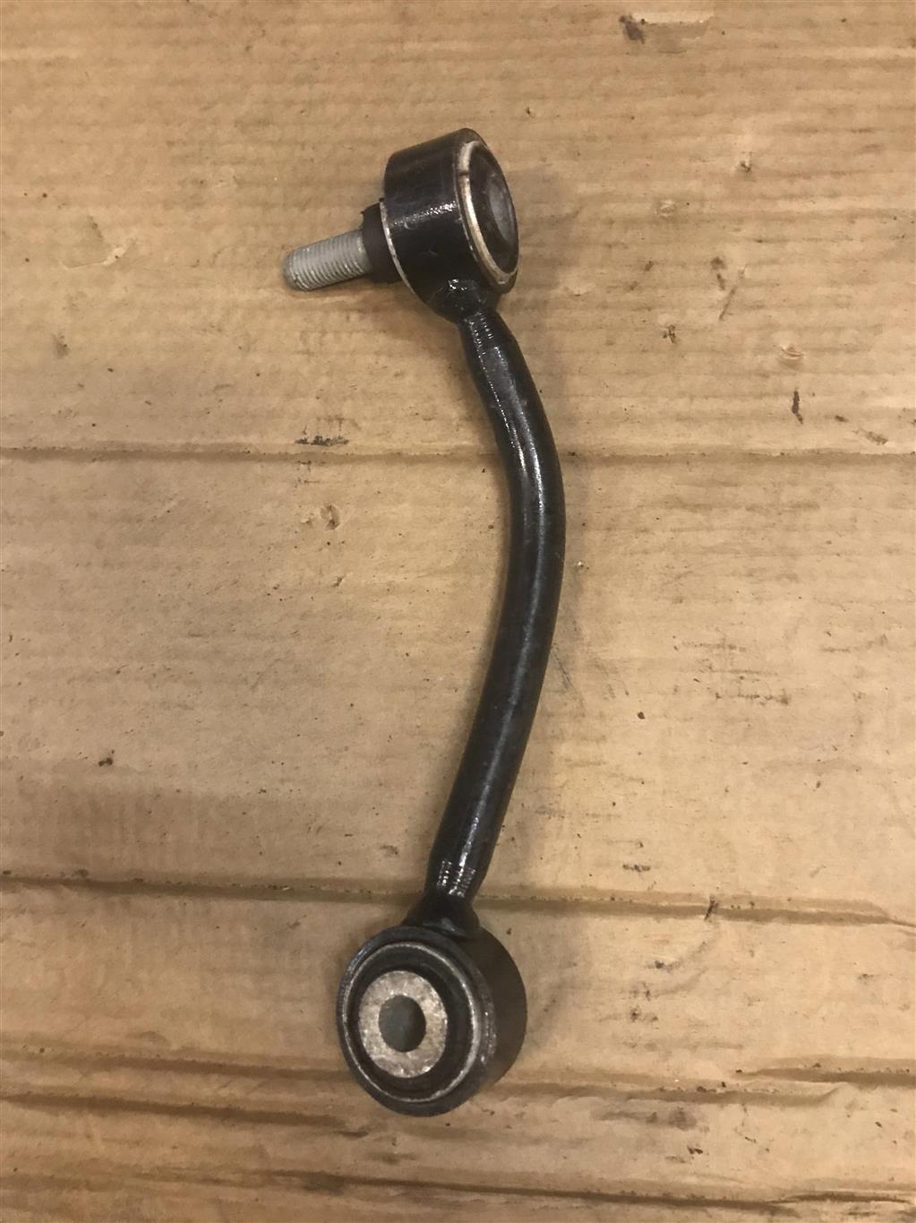 Audi Q7 (4L)  2009 - 2015 рестайлинг для Стойка заднего стабилизатора