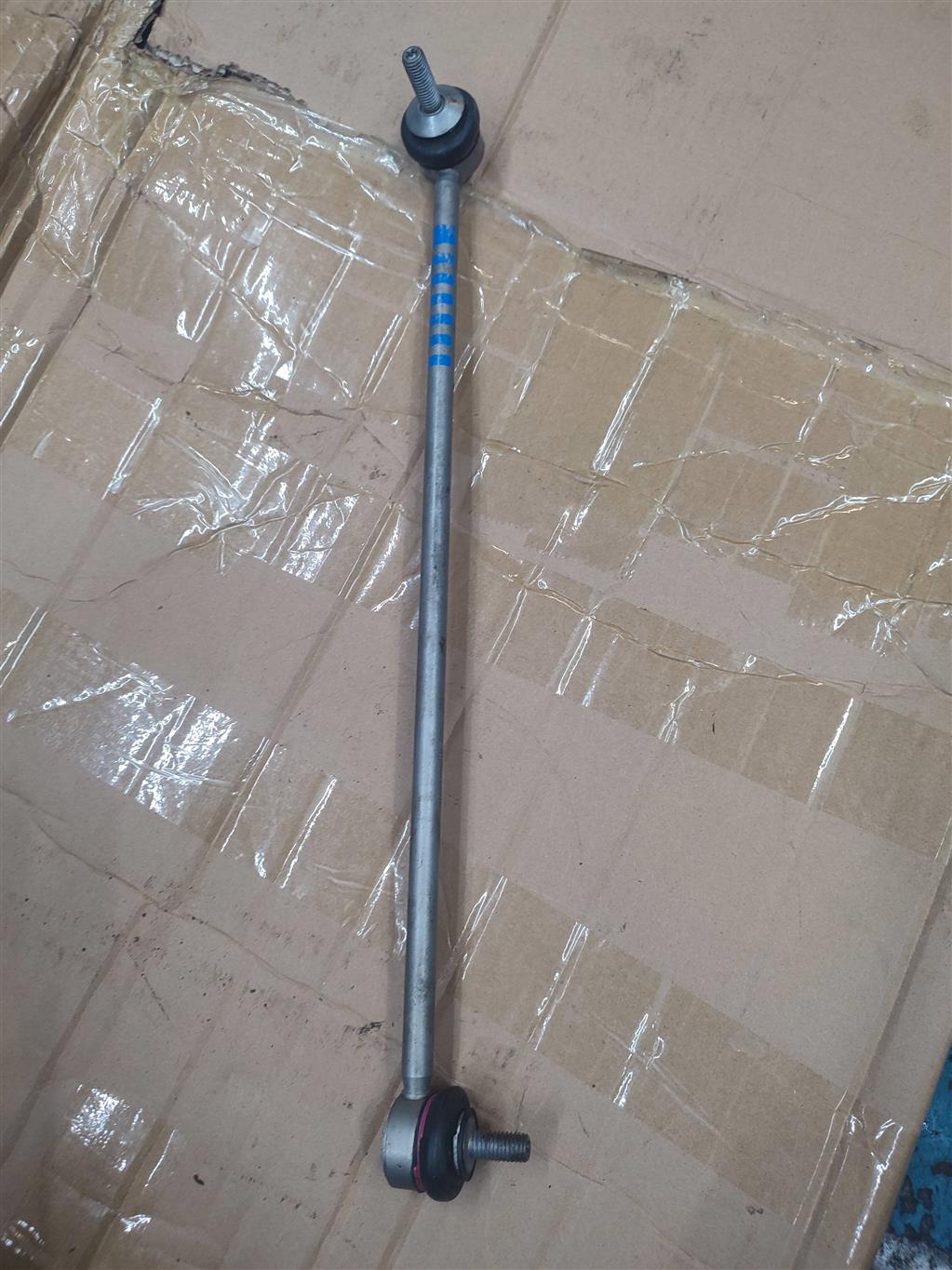 BMW 7-серия E65/E66 2001-2008 для Стойка переднего стабилизатора