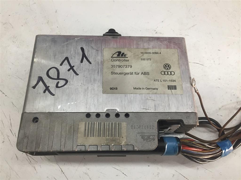 Volkswagen Passat (B3) 1988-1993 для Блок управления ABS