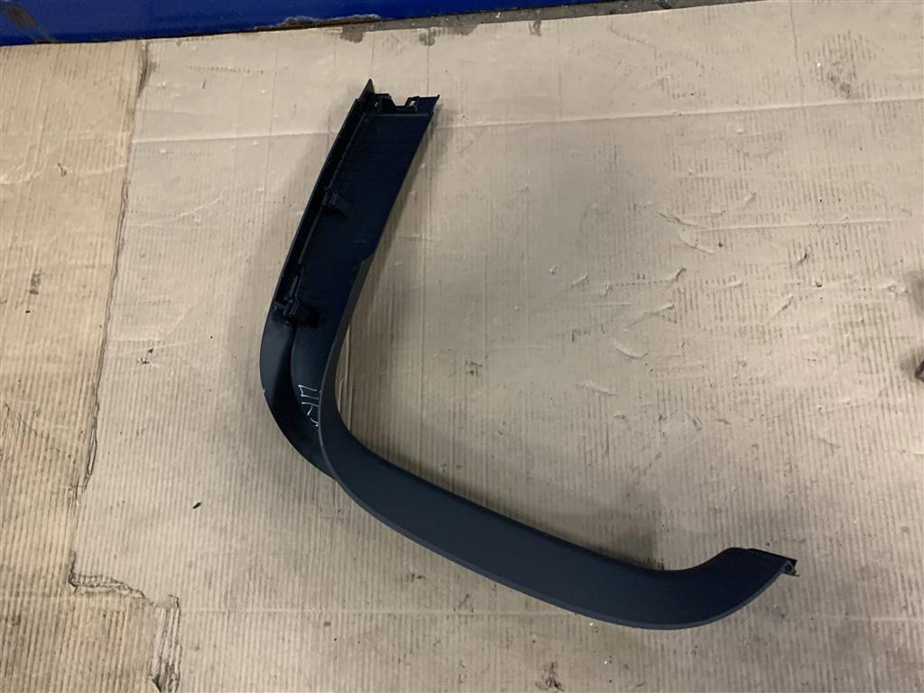 Mercedes-Benz W253 X253 GLC coupe 2015- для Обшивка крышки багажника