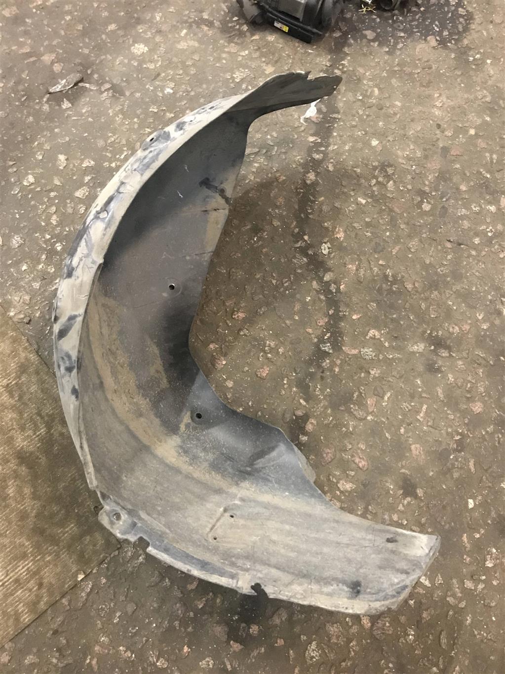 Land Rover Range Rover Sport L320 2005- для Локер задний правый(подкрылок)