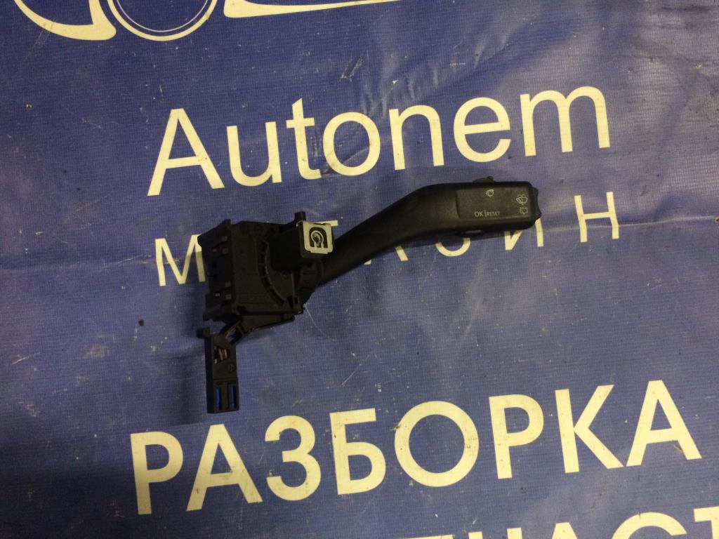 Volkswagen Golf V 2003-2009 для Подрулевой переключатель