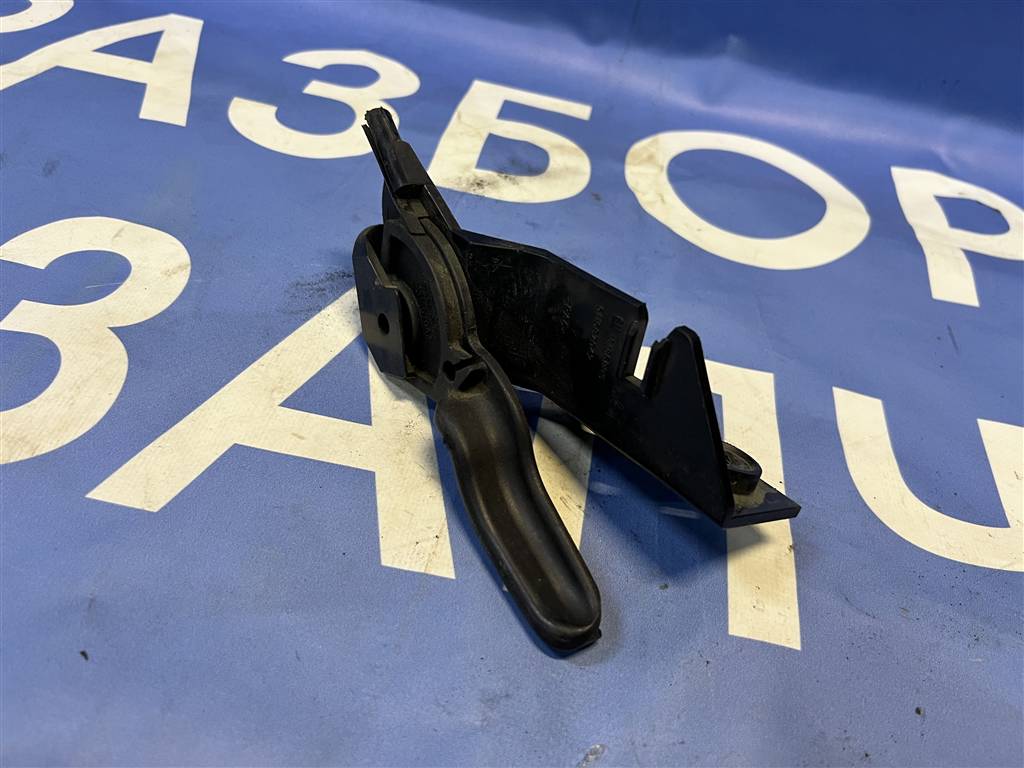 Opel Corsa D для Ручка открывания капота