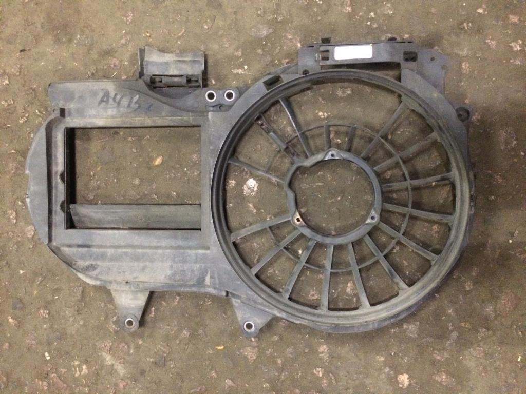 Audi A4 (B7) 2005-2007 для Диффузор вентилятора