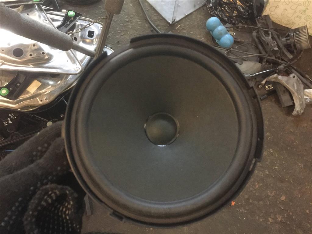 Mercedes-Benz W204 C-classe 2011-2015 рестайлинг для Динамик