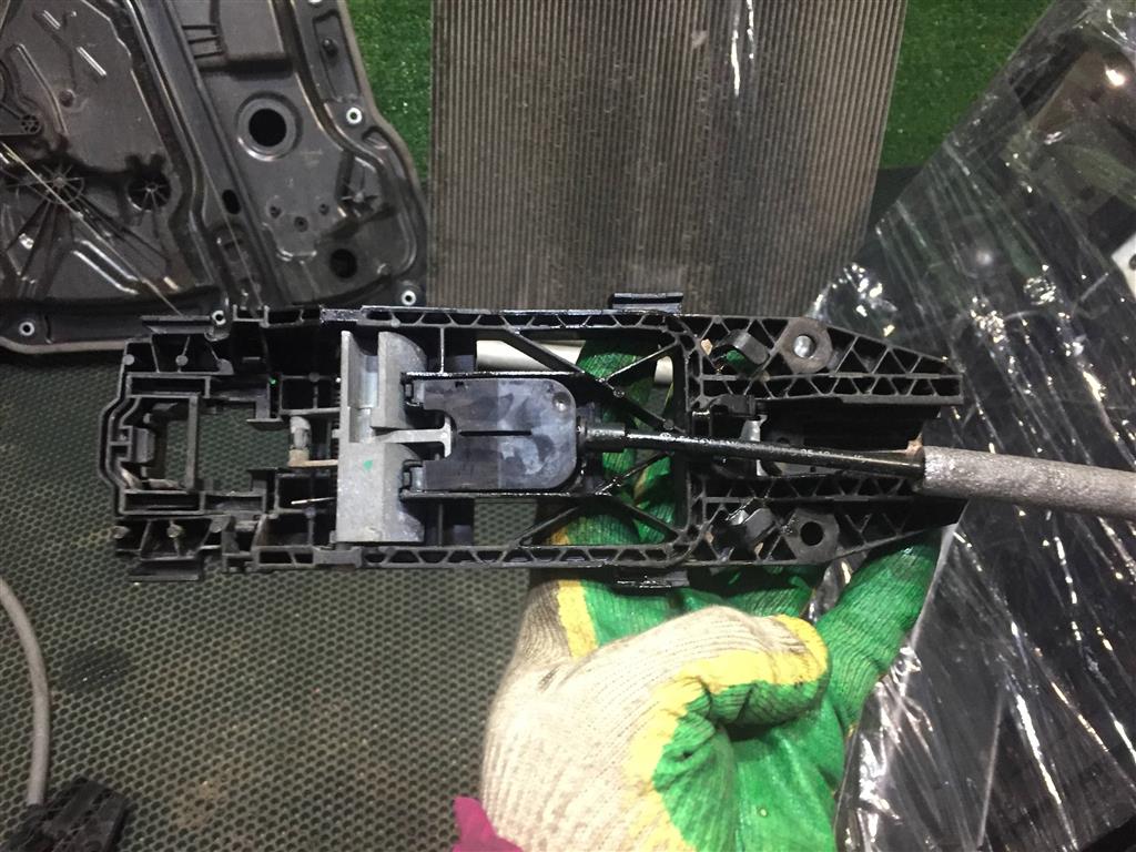 Porsche  Cayenne 958 2010-2014 для Кронштейн ручки